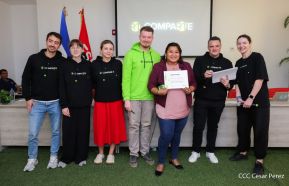 Comunicadores de RT y periodistas de Poder Ciudadano en intercambio de aprendizajes