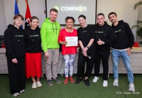 Comunicadores de RT y periodistas de Poder Ciudadano en intercambio de aprendizajes