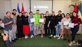 Comunicadores de RT y periodistas de Poder Ciudadano en intercambio de aprendizajes