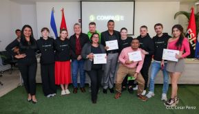 Comunicadores de RT y periodistas de Poder Ciudadano en intercambio de aprendizajes