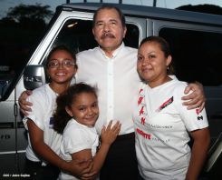 Daniel y Rosario conmemoran histórico repliegue hacia Masaya (Parte II)