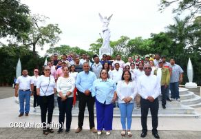 Homenajes al Príncipe de las Letras Castellanas Rubén Darío en el 158 aniversario de su natalicio