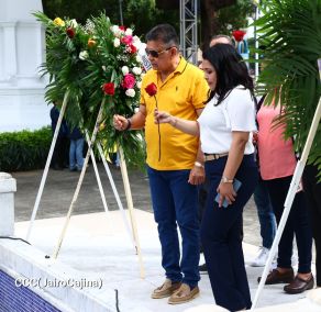 Homenajes al Príncipe de las Letras Castellanas Rubén Darío en el 158 aniversario de su natalicio