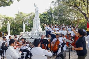 Homenajes al Príncipe de las Letras Castellanas Rubén Darío en el 158 aniversario de su natalicio