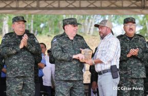 Quinto Comando Militar Regional y Destacamento Militar Sur reciben entrega técnica y medios militares