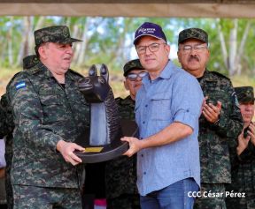 Quinto Comando Militar Regional y Destacamento Militar Sur reciben entrega técnica y medios militares