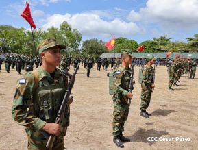 Quinto Comando Militar Regional y Destacamento Militar Sur reciben entrega técnica y medios militares