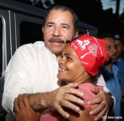 Daniel y Rosario conmemoran histórico repliegue hacia Masaya (Parte II)