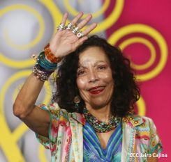 Daniel y Rosario conmemoran histórico repliegue hacia Masaya (Parte II)