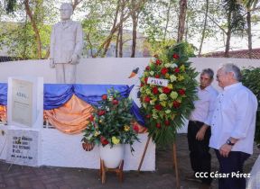 Nicaragüenses conmemoran los 109 años del tránsito a la inmortalidad de Rubén Darío 