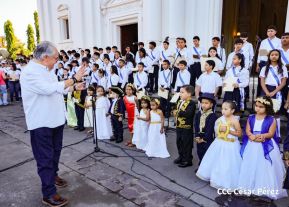 Nicaragüenses conmemoran los 109 años del tránsito a la inmortalidad de Rubén Darío 