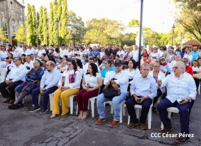 Nicaragüenses conmemoran los 109 años del tránsito a la inmortalidad de Rubén Darío 