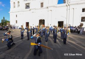Nicaragüenses conmemoran los 109 años del tránsito a la inmortalidad de Rubén Darío 