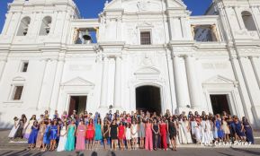 Nicaragüenses conmemoran los 109 años del tránsito a la inmortalidad de Rubén Darío 