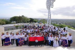 Nicaragüenses conmemoran el 91 aniversario del paso a la inmortalidad del General Augusto C. Sandino