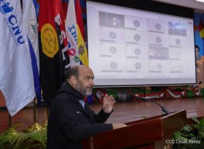 Nicaragüenses conmemoran el 91 aniversario del paso a la inmortalidad del General Augusto C. Sandino