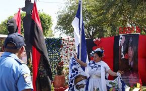 Nicaragüenses conmemoran el 91 aniversario del paso a la inmortalidad del General Augusto C. Sandino