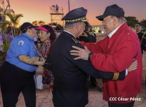 Acto de Juramentación del Primer Comisionado Francisco Díaz y Policías Voluntarios de Managua