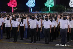 Acto de Juramentación del Primer Comisionado Francisco Díaz y Policías Voluntarios de Managua