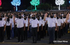 Acto de Juramentación del Primer Comisionado Francisco Díaz y Policías Voluntarios de Managua