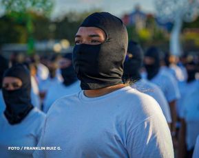 Acto de Juramentación del Primer Comisionado Francisco Díaz y Policías Voluntarios de Managua