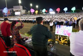 Acto de Juramentación del Primer Comisionado Francisco Díaz y Policías Voluntarios de Managua