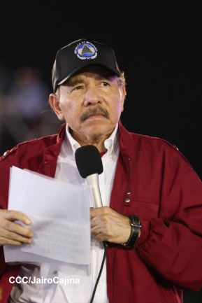 Acto de Juramentación del Primer Comisionado Francisco Díaz y Policías Voluntarios de Managua