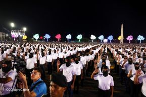 Acto de Juramentación del Primer Comisionado Francisco Díaz y Policías Voluntarios de Managua