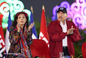 Acto de Juramentación del Primer Comisionado Francisco Díaz y Policías Voluntarios de Managua