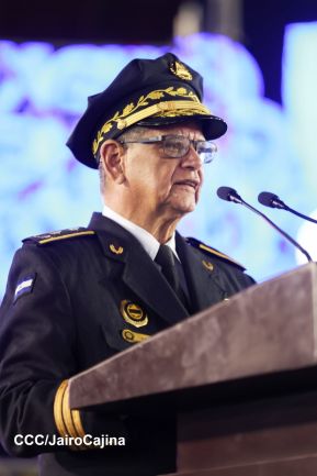 Acto de Juramentación del Primer Comisionado Francisco Díaz y Policías Voluntarios de Managua