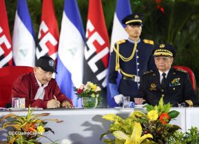 Acto de Juramentación del Primer Comisionado Francisco Díaz y Policías Voluntarios de Managua