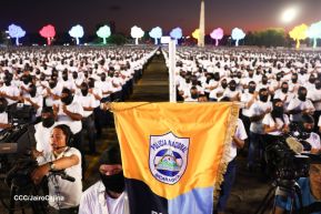 Acto de Juramentación del Primer Comisionado Francisco Díaz y Policías Voluntarios de Managua