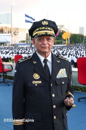 Acto de Juramentación del Primer Comisionado Francisco Díaz y Policías Voluntarios de Managua