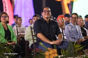 Acto de Juramentación del Primer Comisionado Francisco Díaz y Policías Voluntarios de Managua