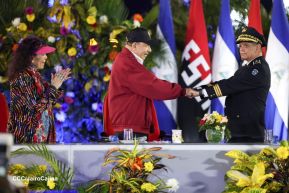 Acto de Juramentación del Primer Comisionado Francisco Díaz y Policías Voluntarios de Managua