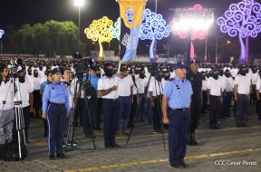 Acto de Juramentación del Primer Comisionado Francisco Díaz y Policías Voluntarios de Managua