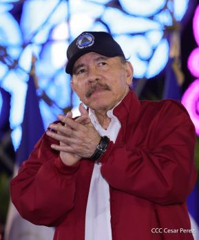 Acto de Juramentación del Primer Comisionado Francisco Díaz y Policías Voluntarios de Managua