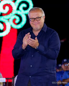 Acto de Juramentación del Primer Comisionado Francisco Díaz y Policías Voluntarios de Managua