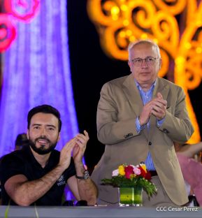 Acto de Juramentación del Primer Comisionado Francisco Díaz y Policías Voluntarios de Managua