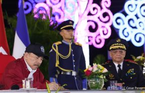 Acto de Juramentación del Primer Comisionado Francisco Díaz y Policías Voluntarios de Managua