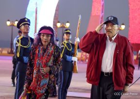 Acto de Juramentación del Primer Comisionado Francisco Díaz y Policías Voluntarios de Managua