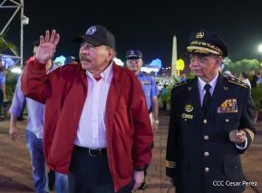 Acto de Juramentación del Primer Comisionado Francisco Díaz y Policías Voluntarios de Managua
