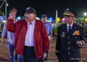 Acto de Juramentación del Primer Comisionado Francisco Díaz y Policías Voluntarios de Managua