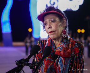 Acto de Juramentación del Primer Comisionado Francisco Díaz y Policías Voluntarios de Managua