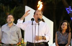 Daniel y Rosario conmemoran 78 Aniversario del Natalicio Comandante Carlos Fonseca