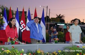 Acto de entrega de 500 unidades de buses y microbuses a transportistas de Nicaragua 