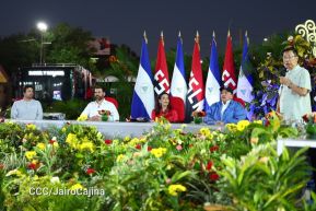 Acto de entrega de 500 unidades de buses y microbuses a transportistas de Nicaragua 