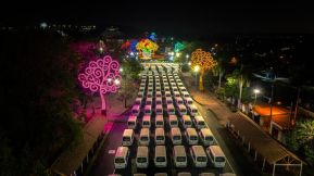 Acto de entrega de 500 unidades de buses y microbuses a transportistas de Nicaragua 