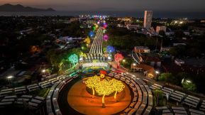 Acto de entrega de 500 unidades de buses y microbuses a transportistas de Nicaragua 