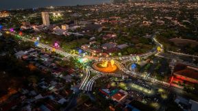 Acto de entrega de 500 unidades de buses y microbuses a transportistas de Nicaragua 